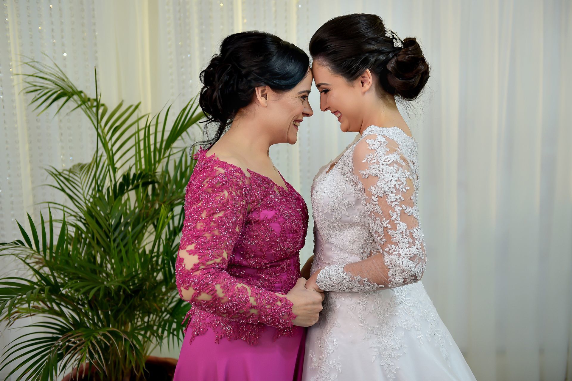Foto Casamento no Via Blanc Hall em Tatuí-SP de Rafaela e Douglas Foto Casamento no Via Blanc Hall em Tatuí-SP de Rafaela e Douglas - Imagem 2